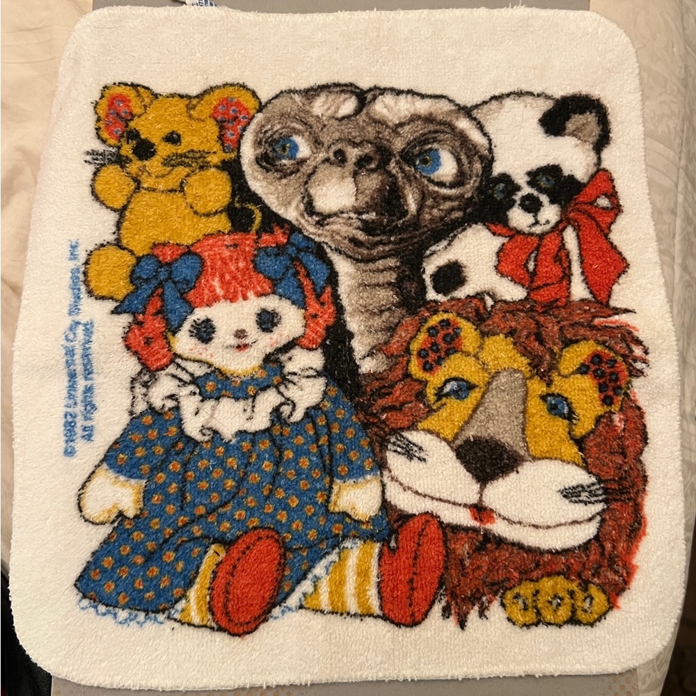 Vintage E.T. washcloth